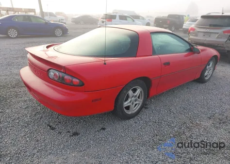 1997 Chevrolet Camaro z USA, uszkodzony, nr VIN 2G1FP22K0V2154853
